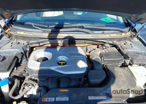 2016 Hyundai Sonata Hybrid Limited from USA, damaged, VIN KMHE34L16GA019435